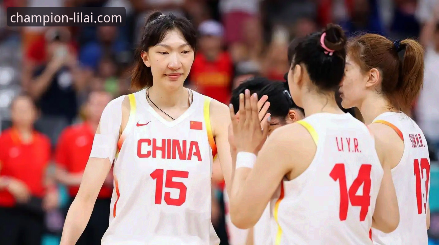中国女篮资格赛关键一胜深度解析：战术调整与球星闪光背后的冠军逻辑